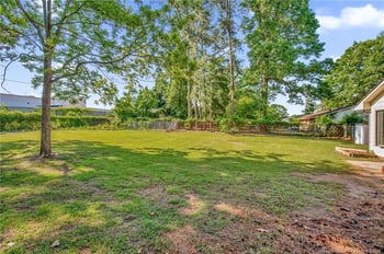 126 Old Gate Rd, Fayetteville, NC 28314