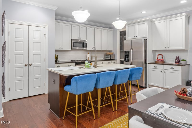 126 Owen Towne Rd, Chapel Hill, NC 27516