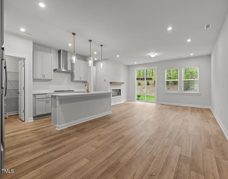 126 Pinnacle Dr, Chapel Hill, NC 27516