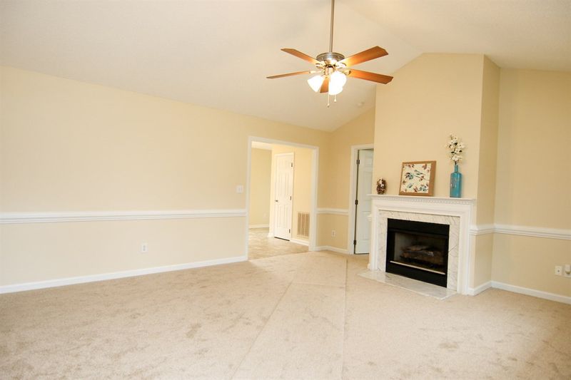 126 Preakness Dr, Clayton, NC 27527