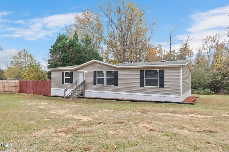 126 Ridge Rd, Angier, NC 27501