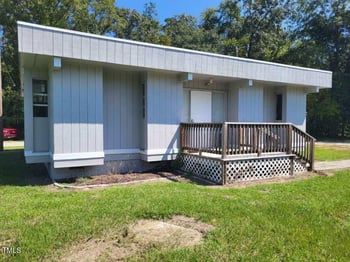 126 River Rd, Vanceboro, NC 28586