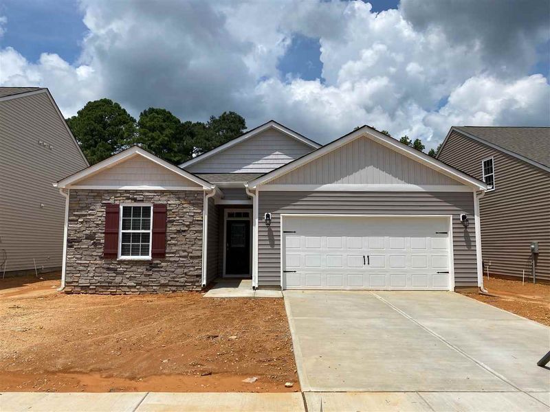 126 Rivercamp St, Clayton, NC 27527