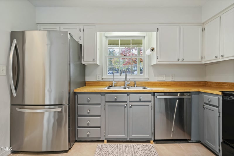 126 Shady Spring Pl, Durham, NC 27713