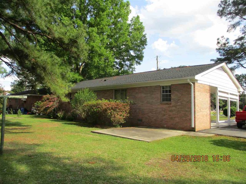 126 Strickland Dr, Smithfield, NC 27577
