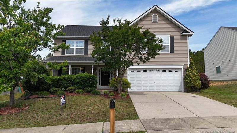 126 Thimbleweed Dr, Lillington, NC 27546