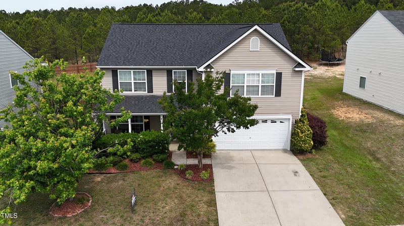 126 Thimbleweed Ln, Lillington, NC 27546