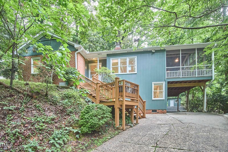 126 Weaver Rd, Chapel Hill, NC 27514