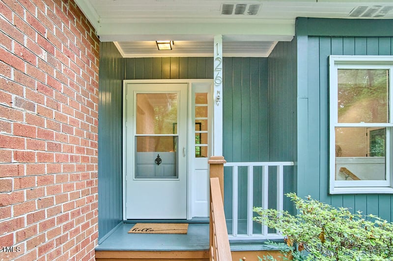 126 Weaver Rd, Chapel Hill, NC 27514
