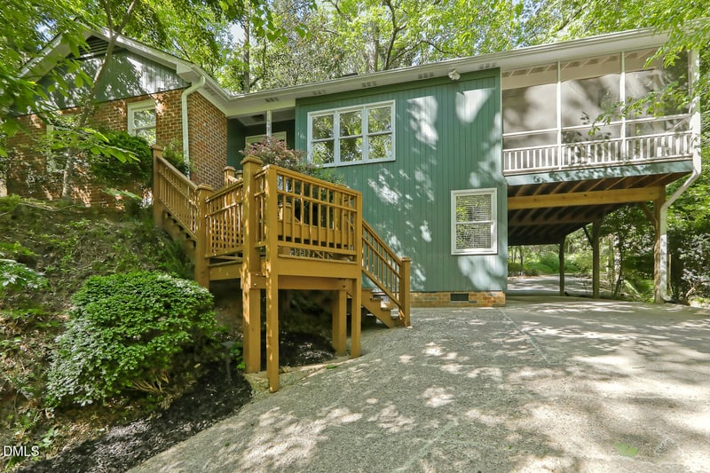 126 Weaver Rd, Chapel Hill, NC 27514