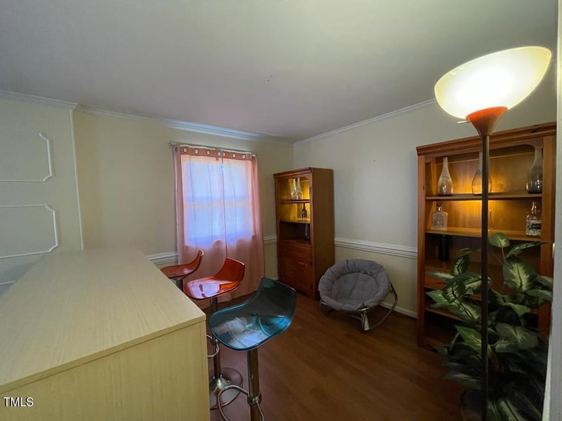 126 White Oak Dr, Durham, NC 27707