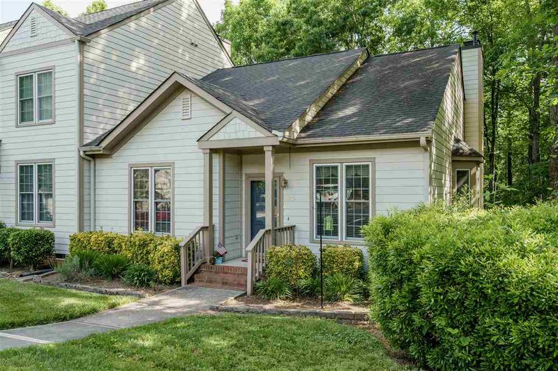 126 Windward Ct, Cary, NC 27513