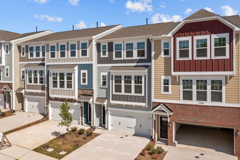 1260 Commack Dr, Durham, NC 27703
