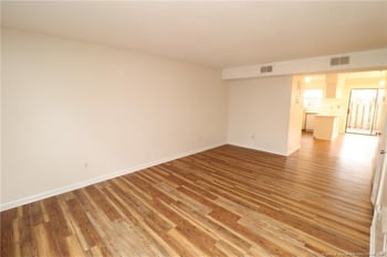 1260 Donaldson Ct, Cary, NC 27511