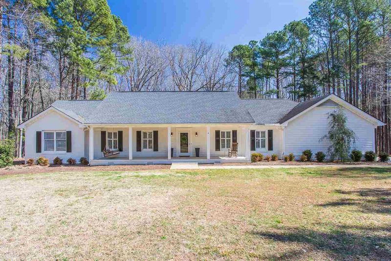 12608 Scenic Dr, Raleigh, NC 27614