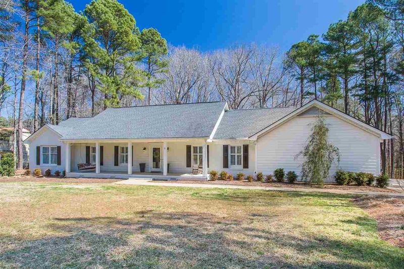 12608 Scenic Dr, Raleigh, NC 27614