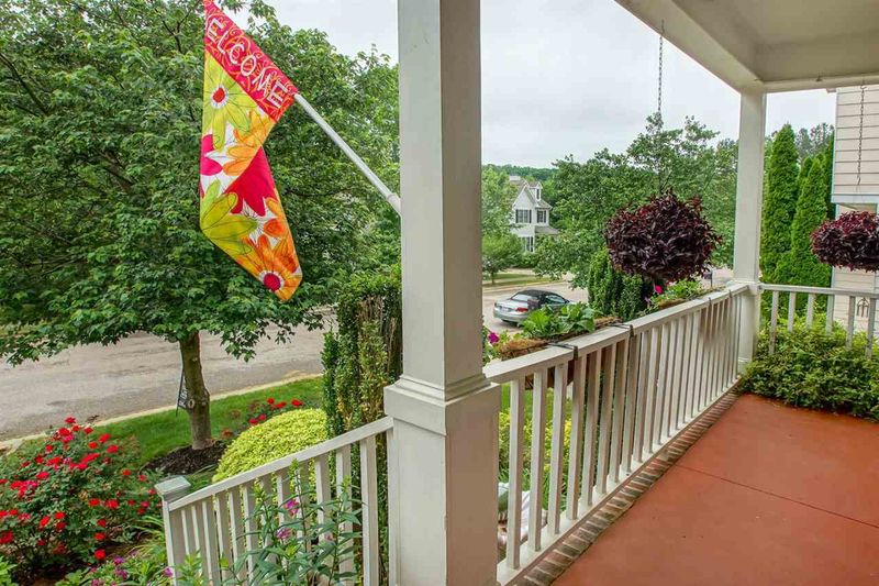 12608 Waterlow Park Ln, Raleigh, NC 27614