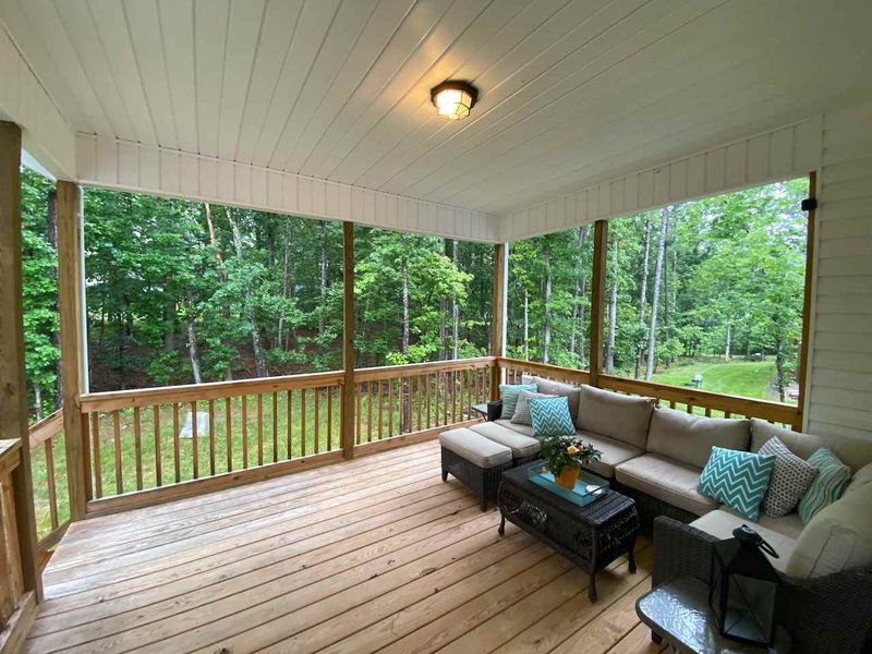 1261 Silky Willow Dr, Wake Forest, NC 27587