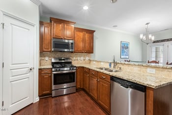12612 Gallant Pl, Raleigh, NC 27614