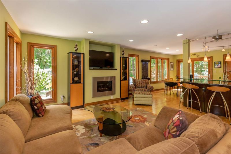 12616 Birchfalls Dr, Raleigh, NC 27614