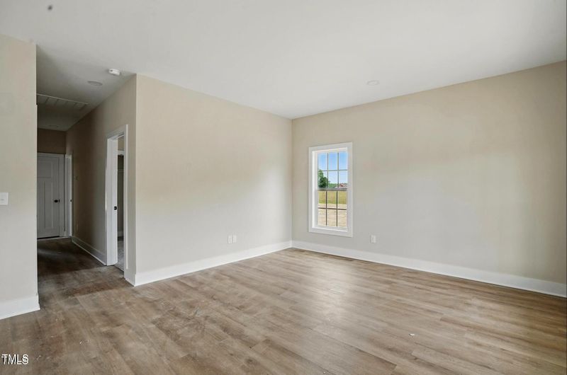 1262 W Blackman Rd, Dunn, NC 28334
