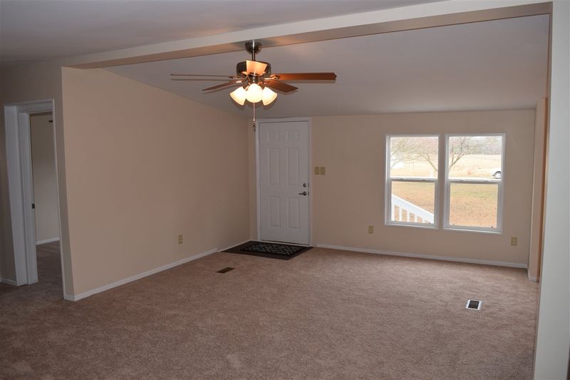 12626 Raleigh Rd, Benson, NC 27504