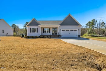 12631 Mallard Rock Dr, Zebulon, NC 27597