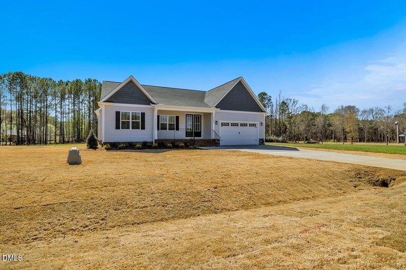 12631 Mallard Rock Dr, Zebulon, NC 27597
