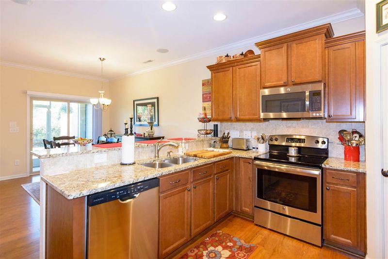 12637 Gallant Pl, Raleigh, NC 27614