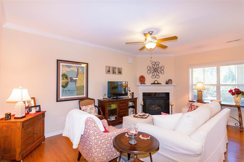 12637 Gallant Pl, Raleigh, NC 27614
