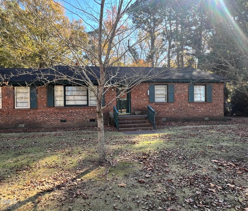 1264 Buffalo Rd, Smithfield, NC 27577