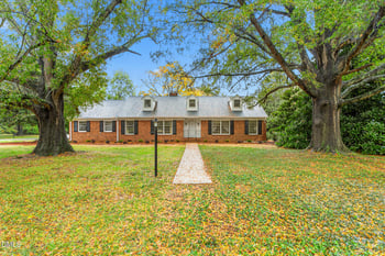 1267 Westview Ter, Burlington, NC 27215