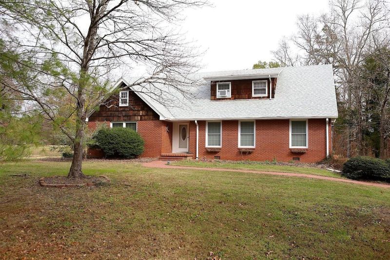 12671 S Nc 62 Hw, Burlington, NC 27217