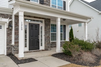 1268 Valley Dale Dr, Fuquay Varina, NC 27526