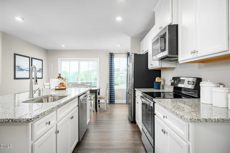 127 Arendell Ct, Fuquay Varina, NC 27526
