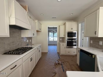 127 Big Pine Rd, Clayton, NC 27520