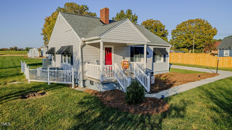 127 Boone Rd, Burlington, NC 27217