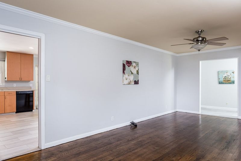 127 Brenrose Cir, Durham, NC 27705