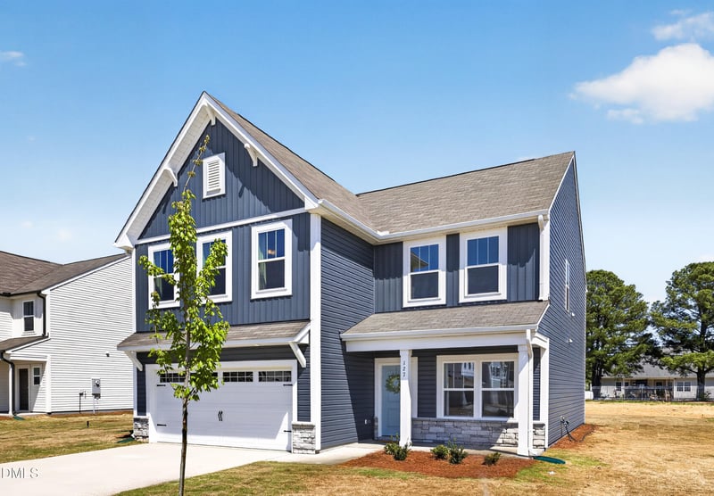 127 Buggy Dr #158, Benson, NC 27504