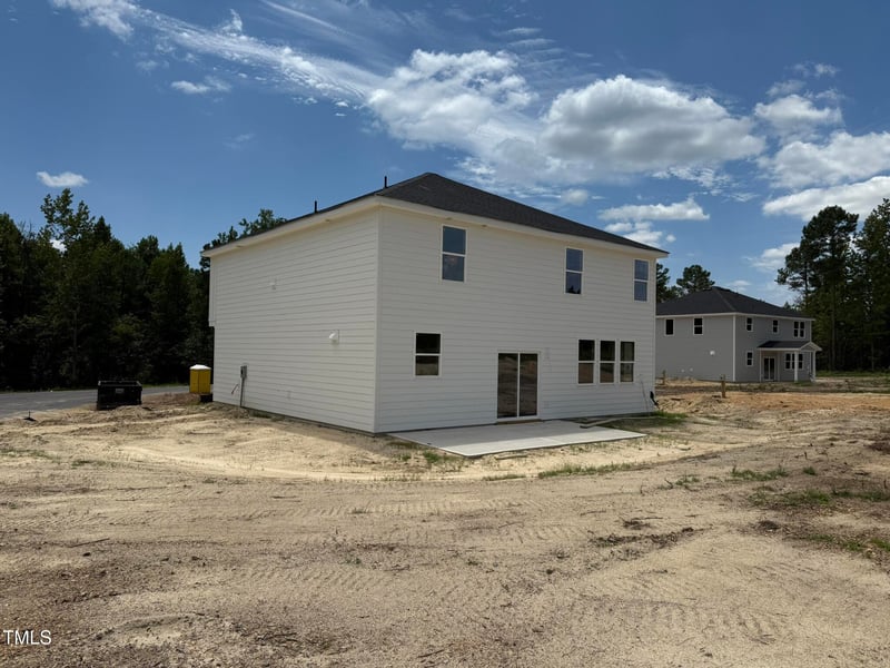 127 Caspian Ct, Lillington, NC 27546