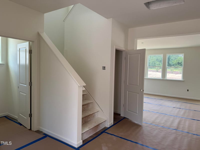 127 Caspian Ct, Lillington, NC 27546