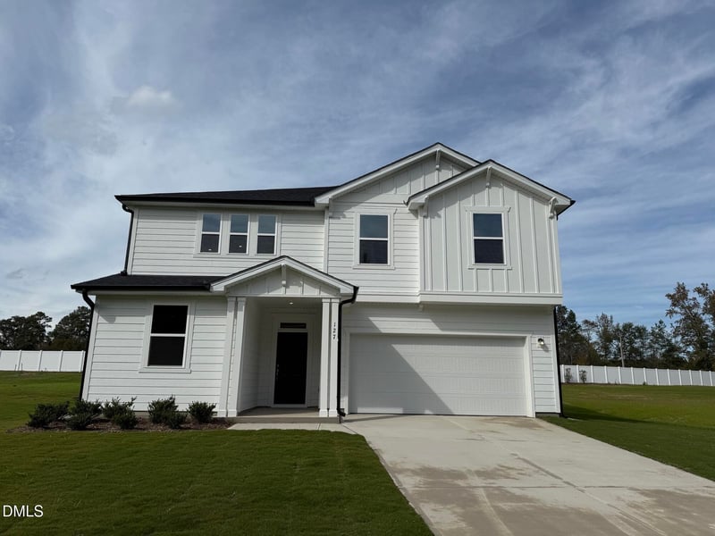 127 Caspian Ct, Lillington, NC 27546