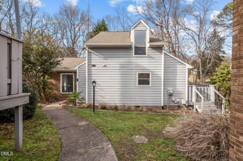 127 Clancy Cir, Cary, NC 27511