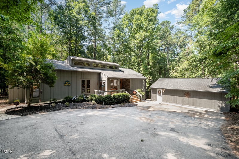 127 Creekwood , Pittsboro, NC 27312