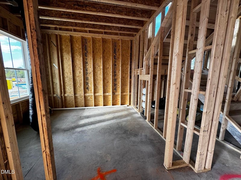 127 Elm Grove Ave, Fuquay Varina, NC 27526