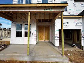 127 Elm Grove Ave, Fuquay Varina, NC 27526