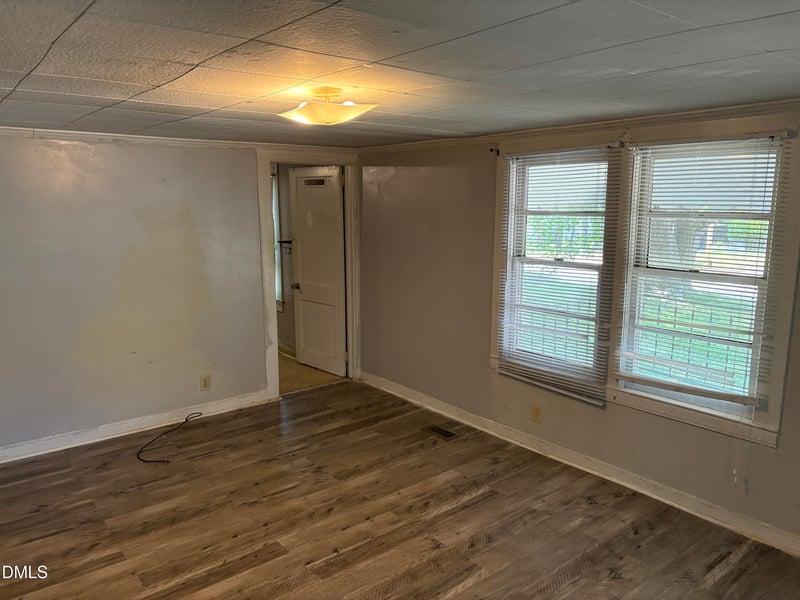 127 End Ave, Durham, NC 27703