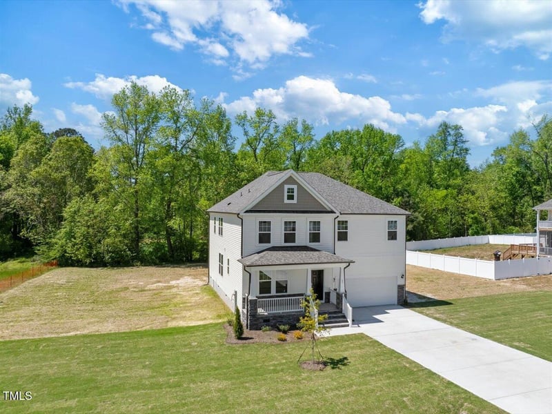 127 Favored Ave, Sanford, NC 27330