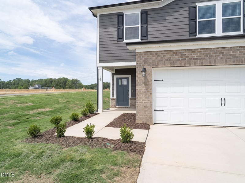 127 Field Sparrow Way, Clayton, NC 27520