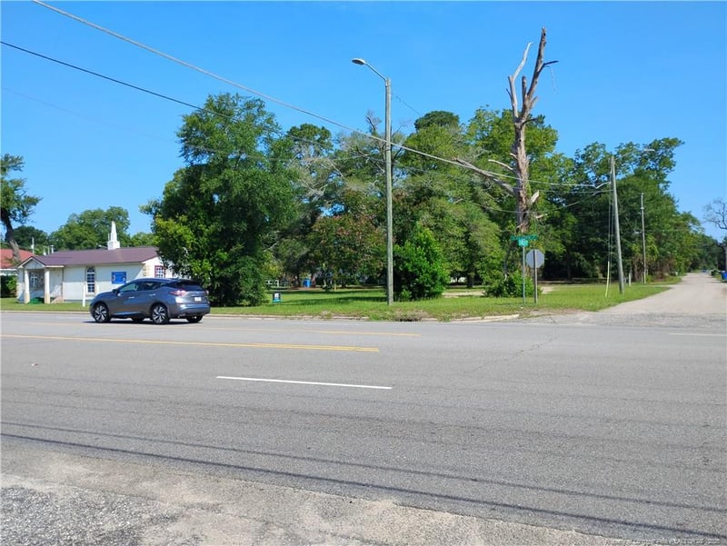 127 Foch St, Fayetteville, NC 28306